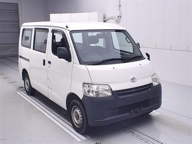 TOYOTA LITE ACE VAN
