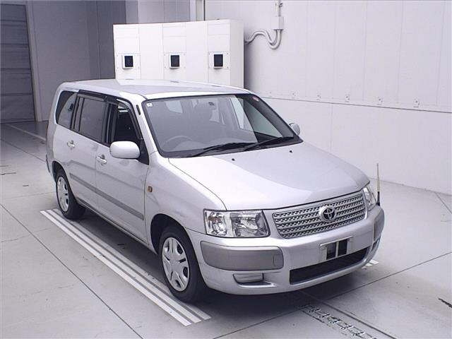 TOYOTA SUCCEED