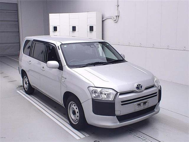 TOYOTA SUCCEED