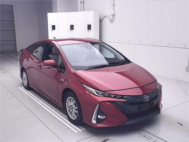 TOYOTA PRIUS PHV