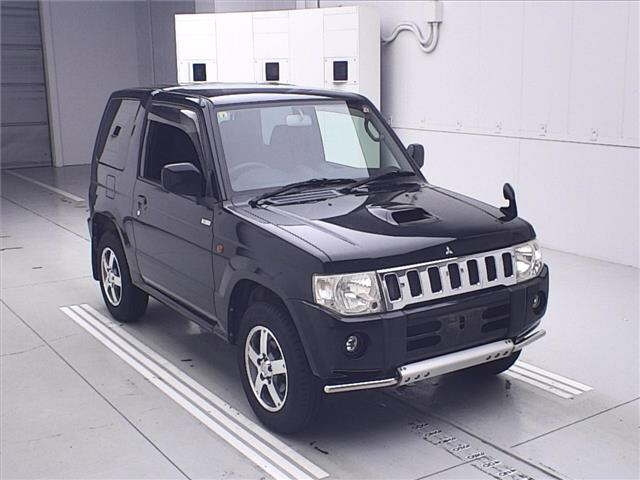 MITSUBISHI PAJERO MINI