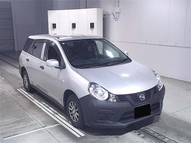 NISSAN AD
