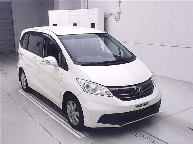 HONDA FREED