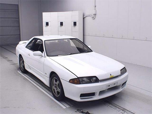 NISSAN SKYLINE