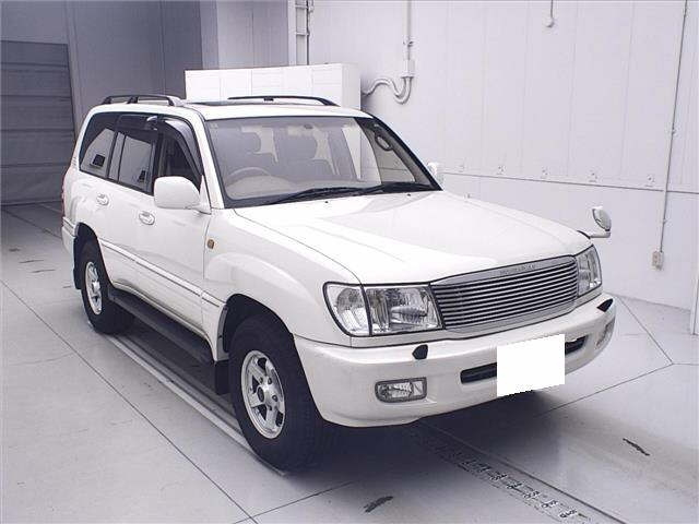 TOYOTA LAND CRUISER