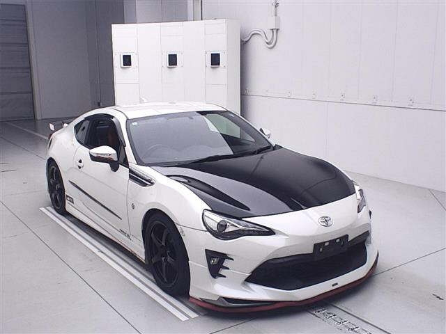 TOYOTA 86