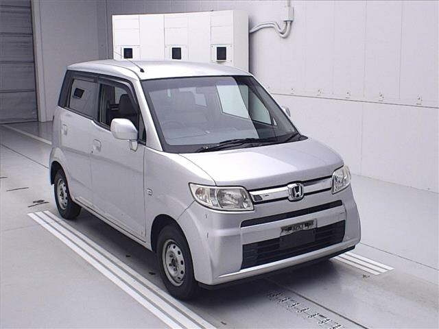 HONDA ZEST