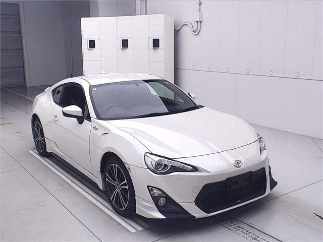 TOYOTA 86
