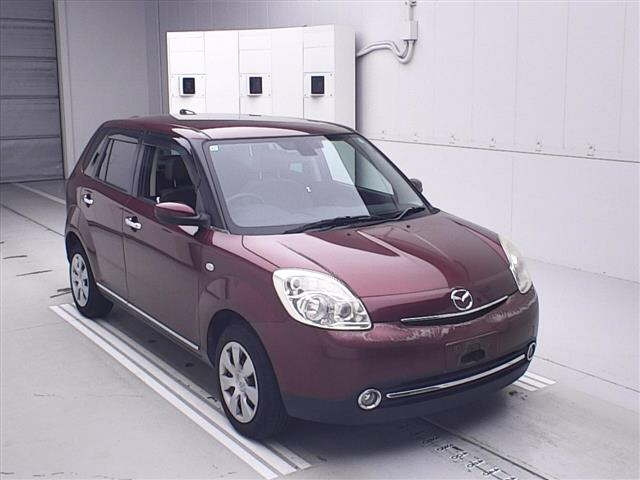 MAZDA VERISA