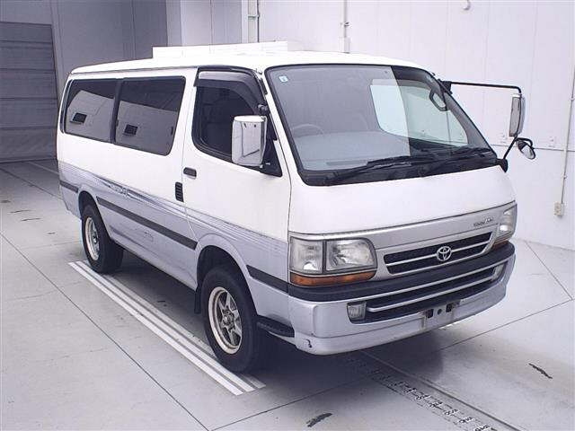TOYOTA REGIUS ACE VAN
