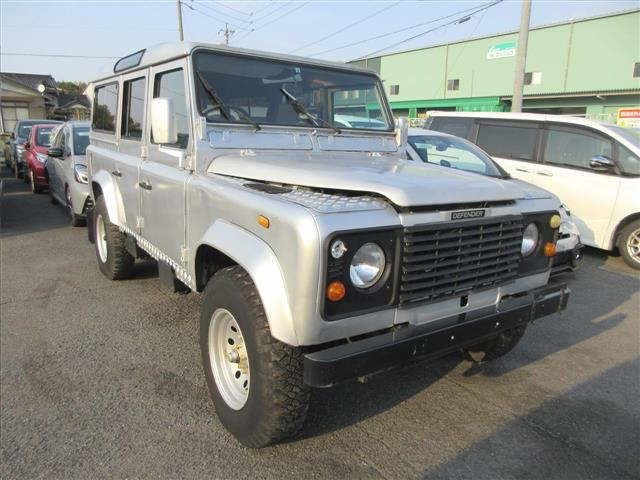 ROVER DEFENDER