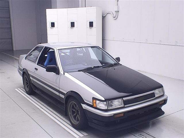 TOYOTA COROLLA LEVIN