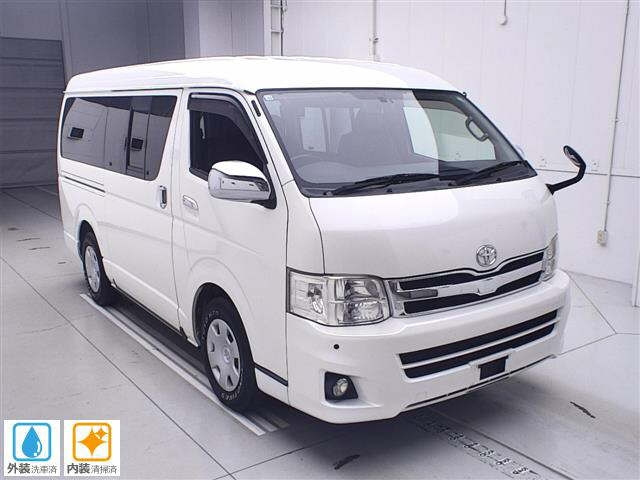 TOYOTA REGIUS ACE VAN