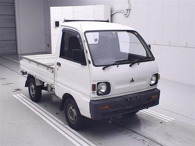 MITSUBISHI MINICAB TRUCK