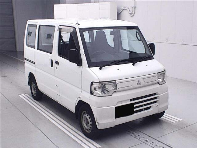 MITSUBISHI MINICAB VAN