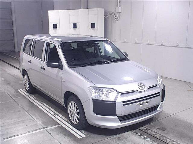 TOYOTA SUCCEED