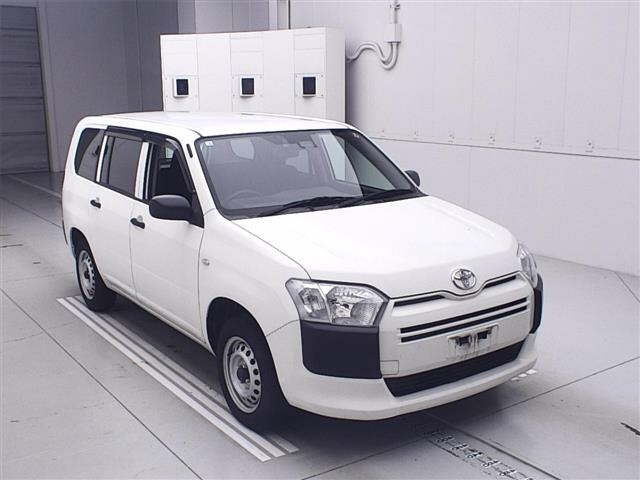 TOYOTA SUCCEED