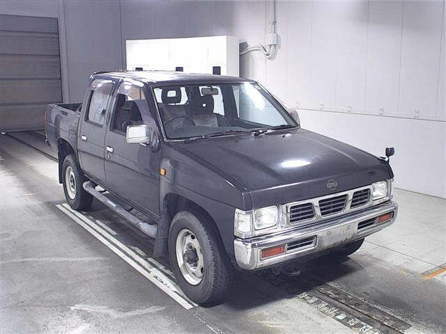 NISSAN DATSUN PICKUP