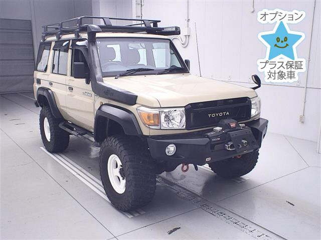 TOYOTA LAND CRUISER