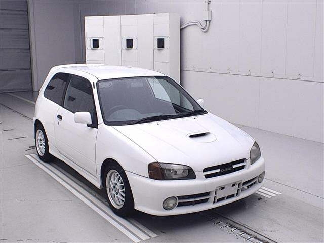 TOYOTA STARLET