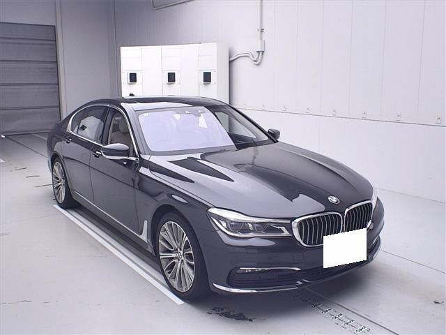 BMW 7 SERIES