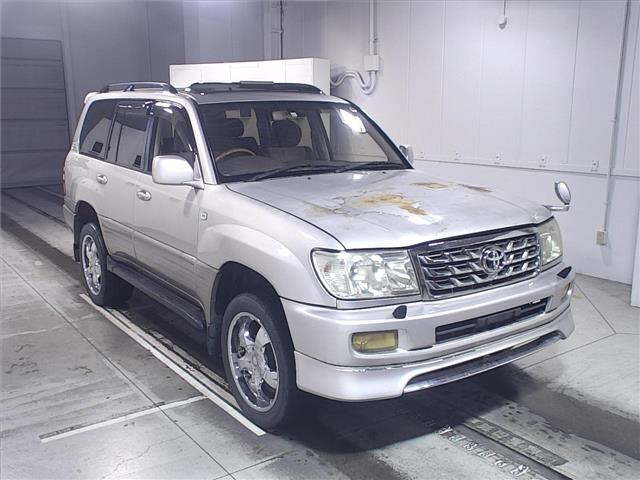 TOYOTA LAND CRUISER
