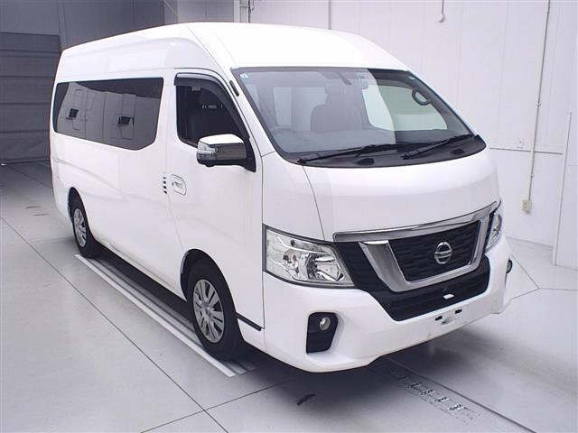 NISSAN CARAVAN BUS