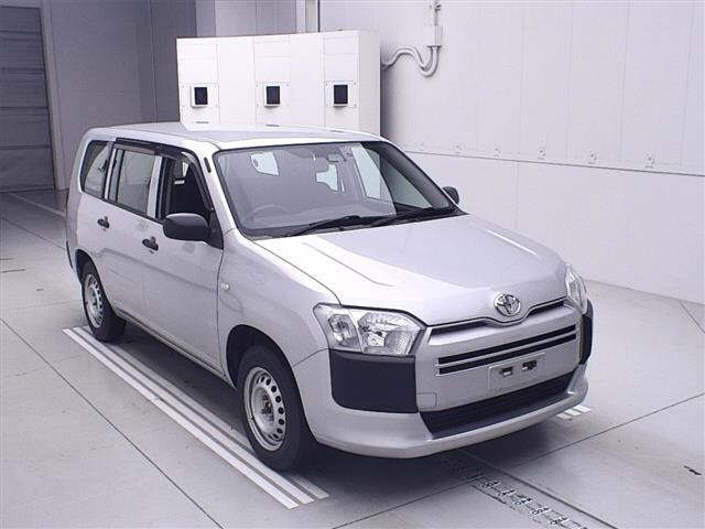 TOYOTA SUCCEED