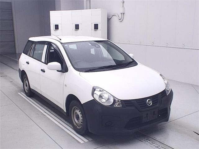 NISSAN AD