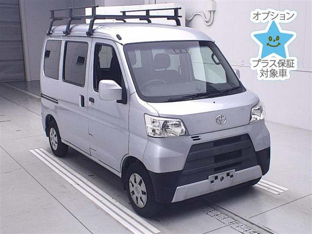 TOYOTA PIXIS VAN
