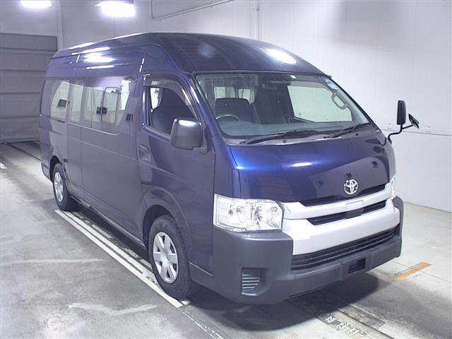 TOYOTA REGIUS ACE VAN