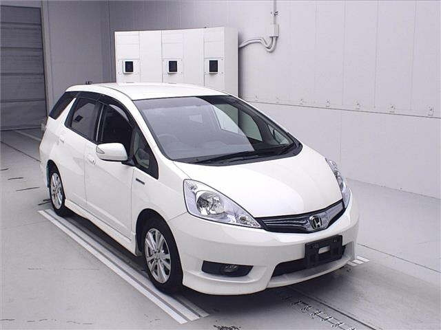 HONDA FIT SHUTTLE