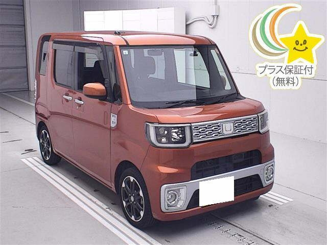DAIHATSU WAKE