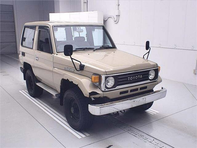 TOYOTA LAND CRUISER