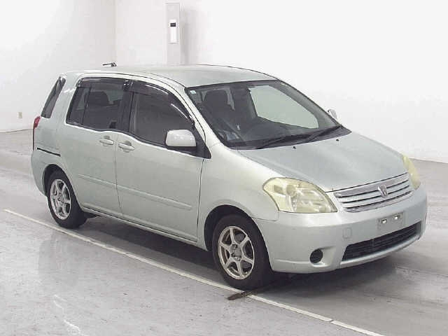 TOYOTA RAUM