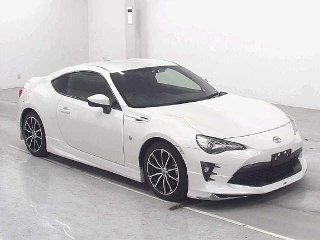 TOYOTA 86