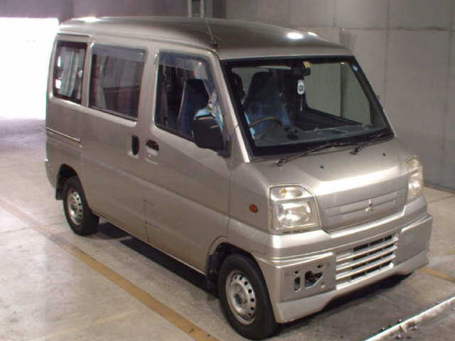 MITSUBISHI MINICAB VAN