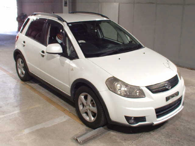 SUZUKI SX-4