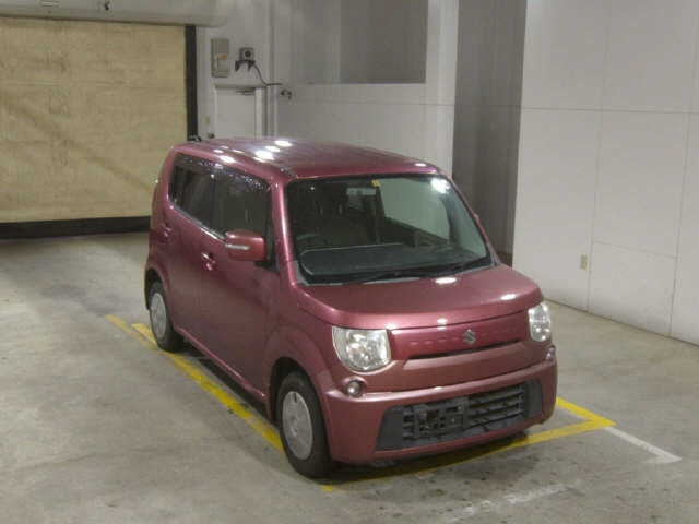 SUZUKI MRWAGON