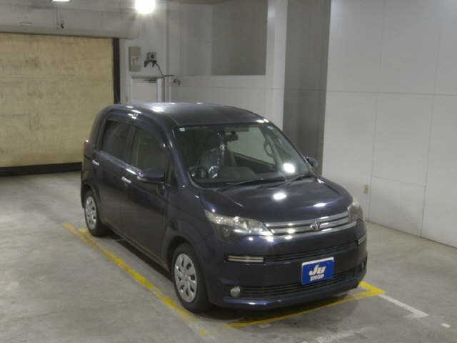 TOYOTA SPADE