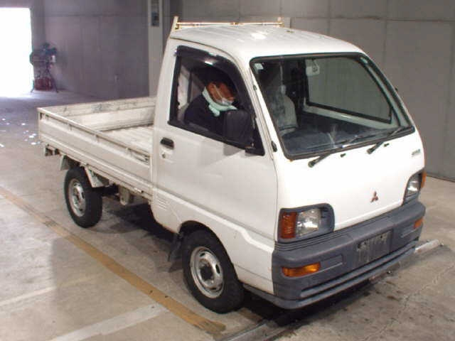 MITSUBISHI MINICAB TRUCK