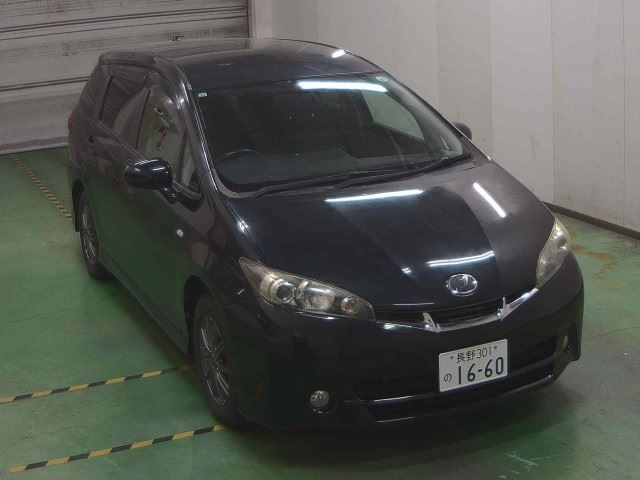 TOYOTA WISH