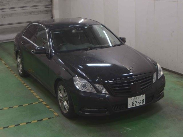 MERCEDES BENZ E CLASS