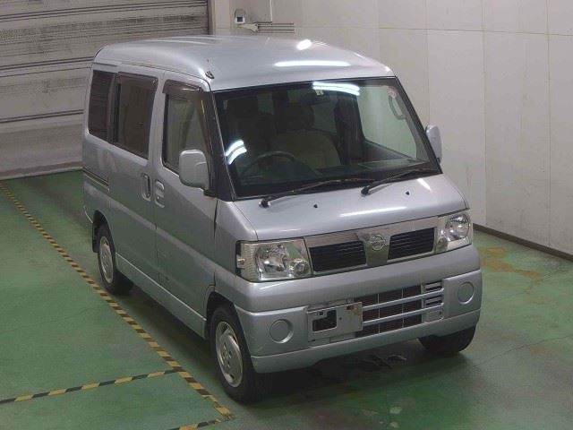 NISSAN CLIPPER RIO