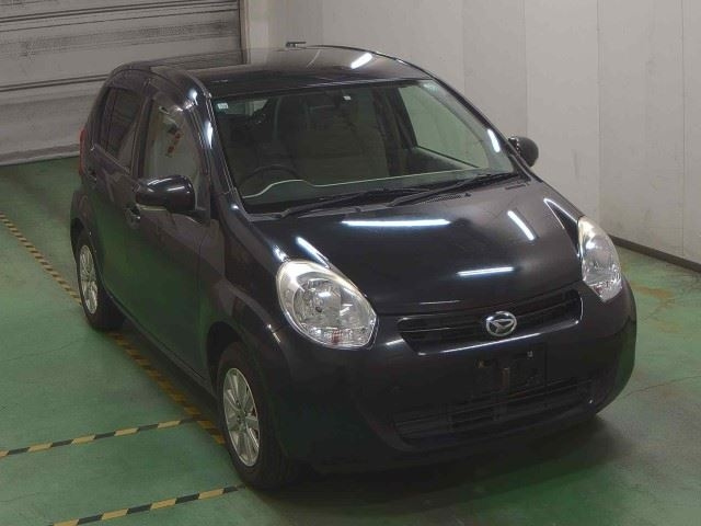 DAIHATSU BOON
