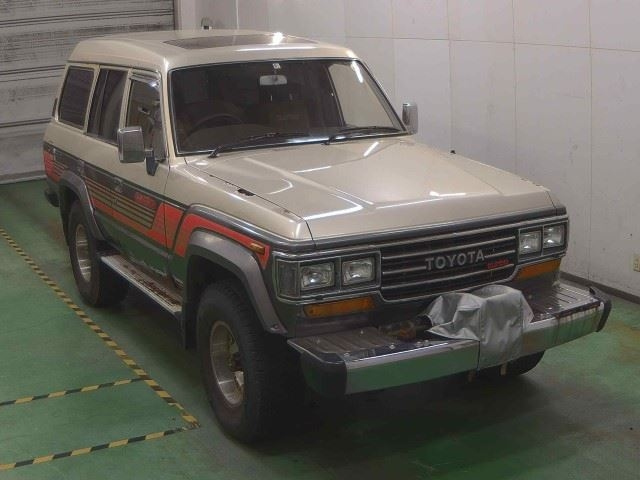 TOYOTA LAND CRUISER