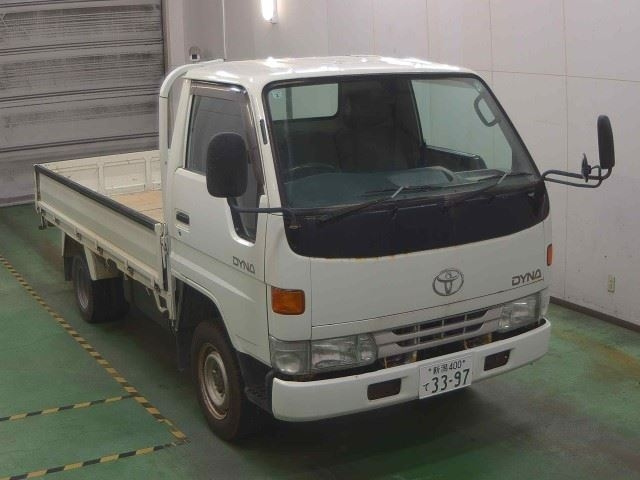 TOYOTA DYNA