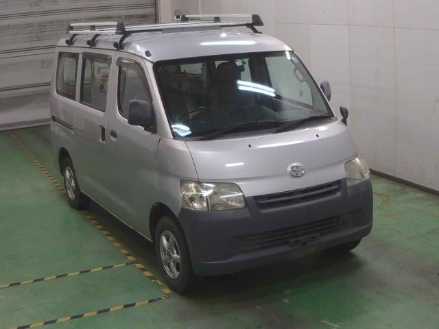TOYOTA TOWN ACE VAN