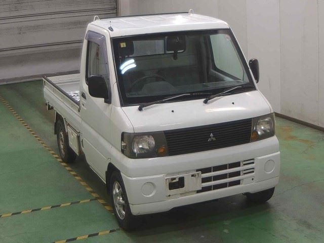 MITSUBISHI MINICAB TRUCK