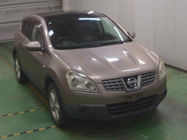 NISSAN DUALIS